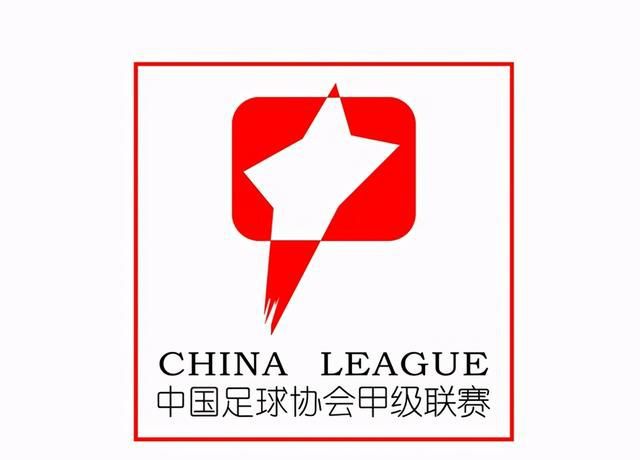 ;美队克里斯;埃文斯帅气亮相，黑寡妇斯嘉丽;约翰逊以新发色和新发型亮相，;蚁人保罗;路德也出现了，而;鹰眼杰瑞米;雷纳自曝新造型表示回归《复仇者联盟4》